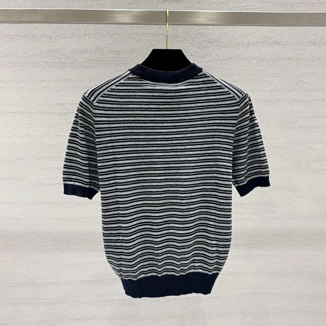 Striped wool sweater: seller detail photo 3