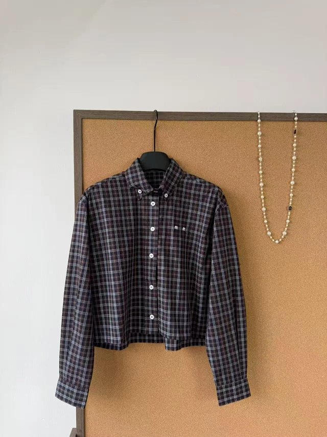 Plaid shirt: seller detail photo 4