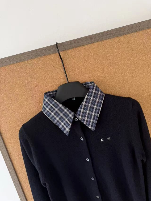 Cashmere cardigan: seller detail photo 4