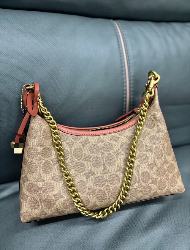 Coach-Juliet: seller detail photo 4