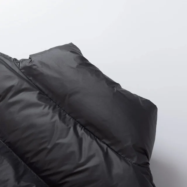 Balenciaga Down Jackets Logo-Print Puffer Jacket product detail image 8