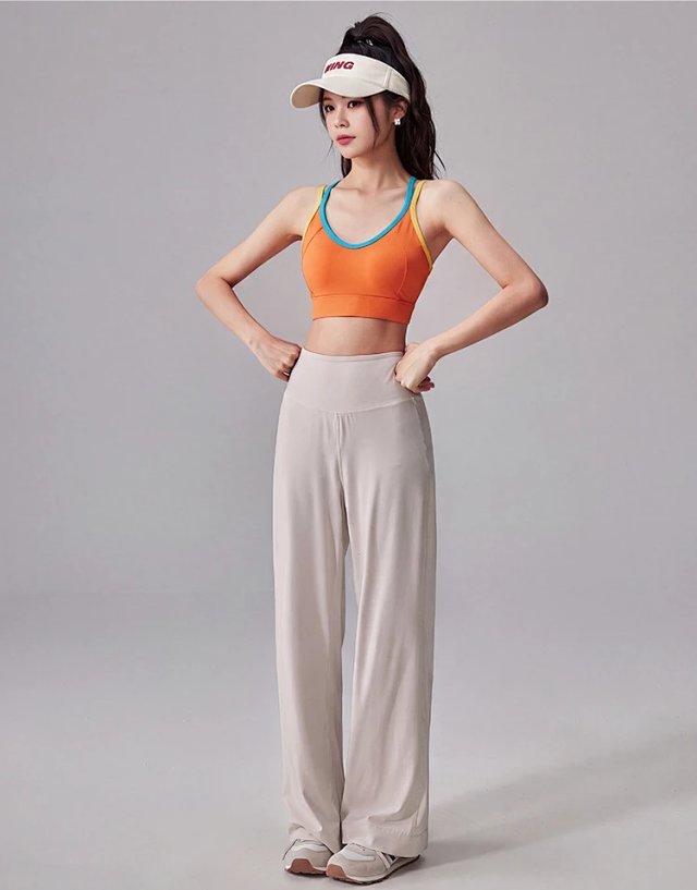 Alo Pants: seller detail photo 9