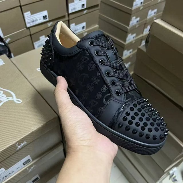 Christian Louboutin shoes: seller detail photo 4