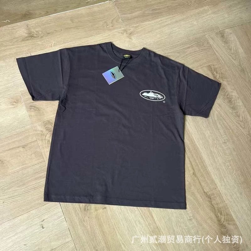 Design Oval Ship Graphic Black T-Shirt - 3