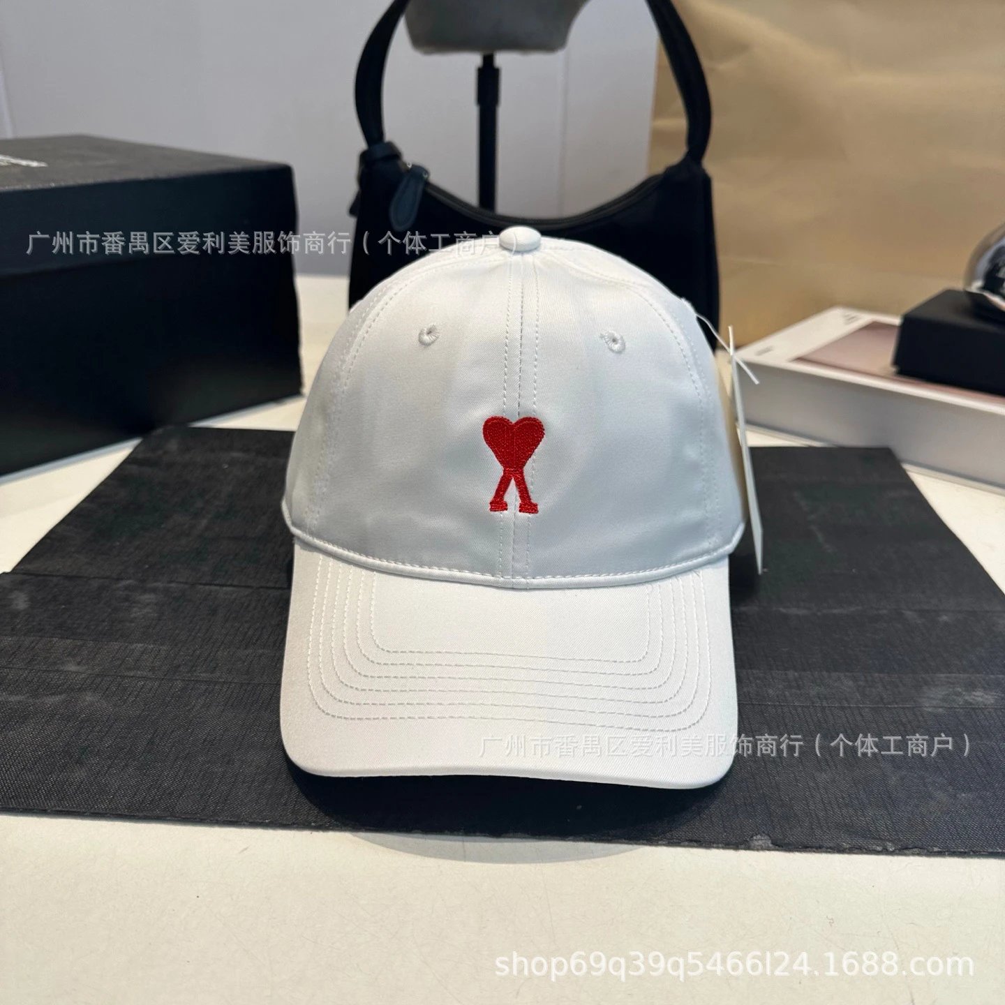 Comme des Garçons Play Heart Embroidered Black Baseball Cap - 8