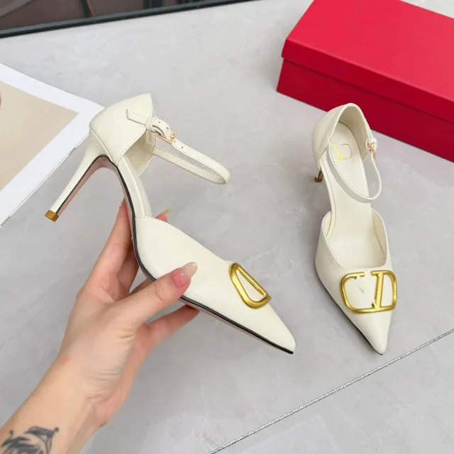 Valentino Garavani High Heels Pointed-Toe Ankle-Strap V-Logo Pumps product detail image 5