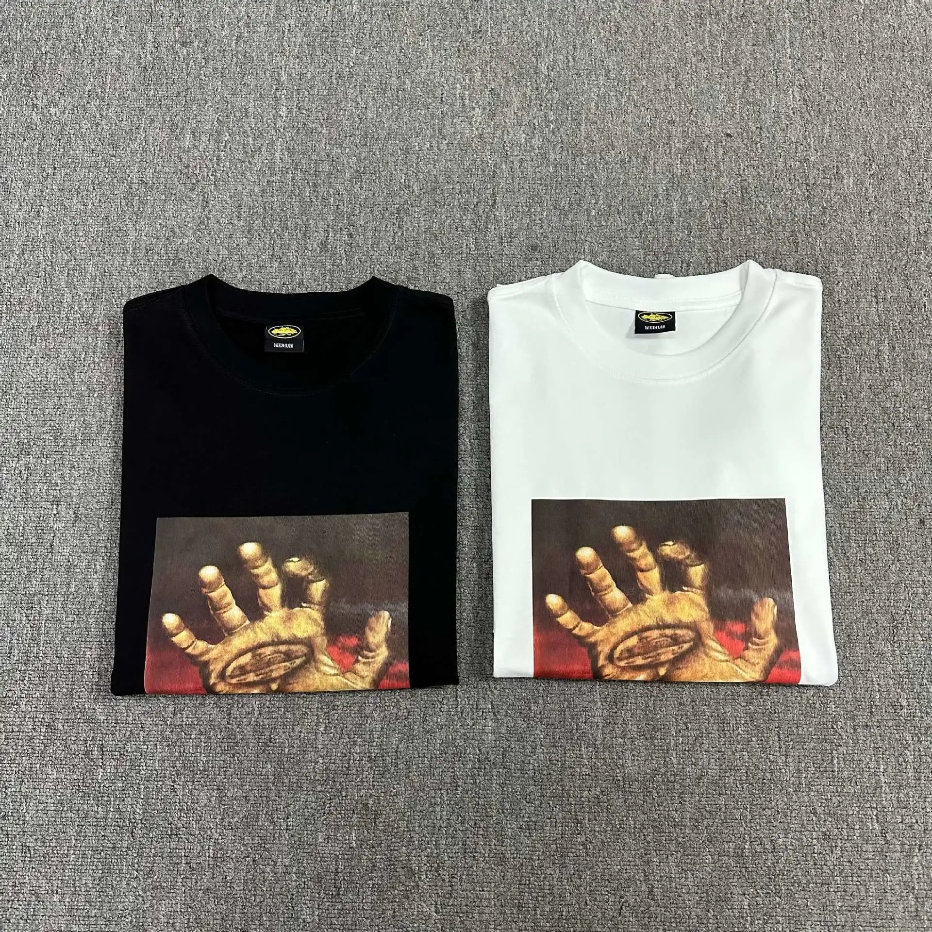 Design RTW Rules The World 2018 Graphic Print Black T-Shirt T-Shirts - 49