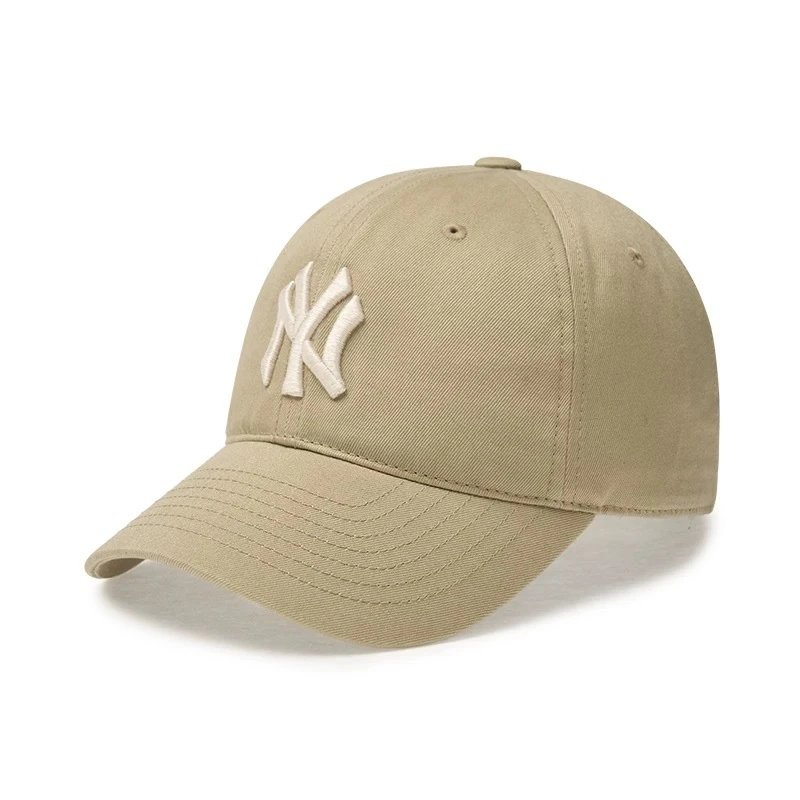 New York Yankees Hats Baseball cap with embroidered team logo — CP 66 Sand brown NY