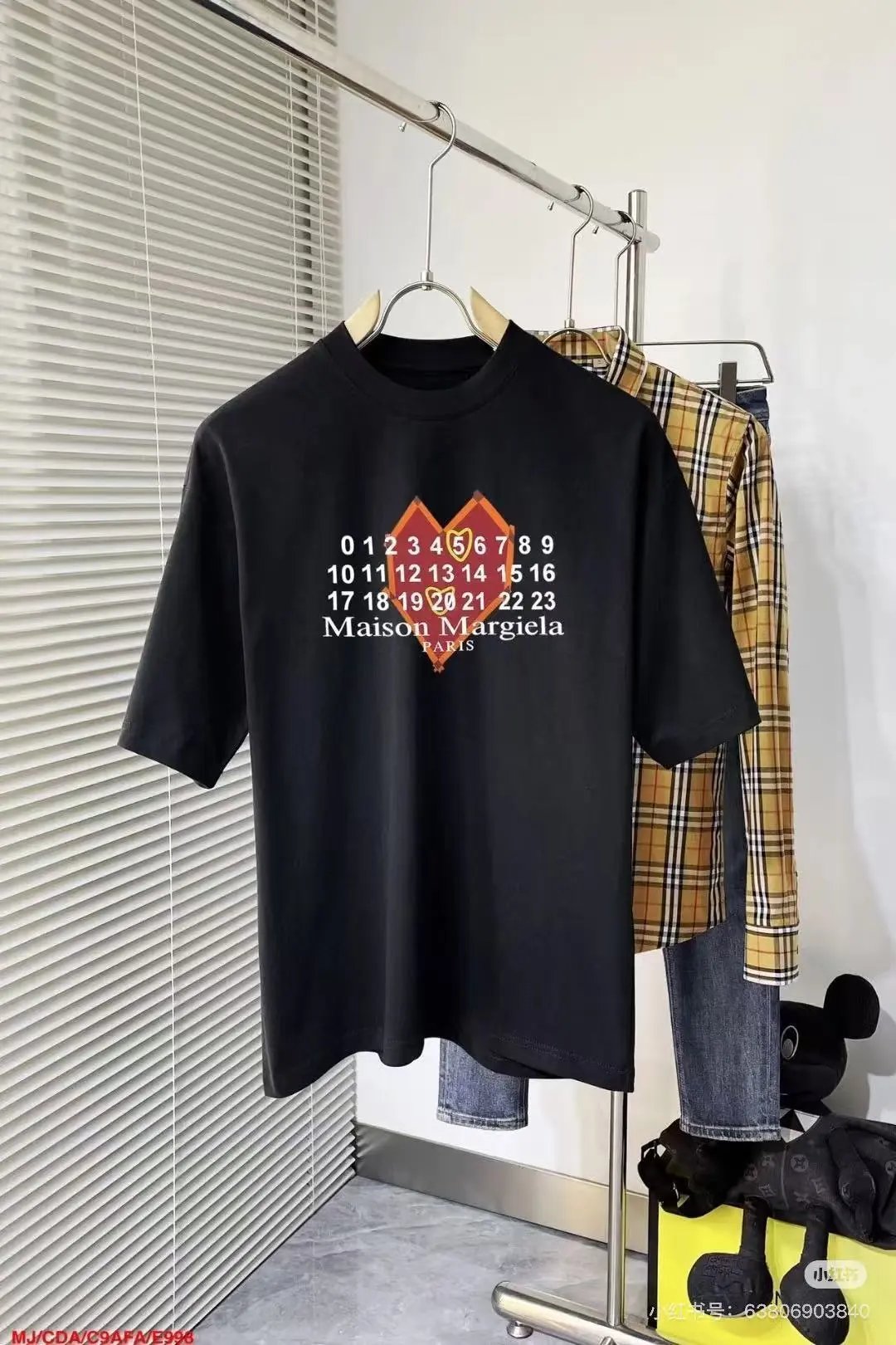 Maison Margiela Paint Splatter Graphic T-Shirt Black - 30