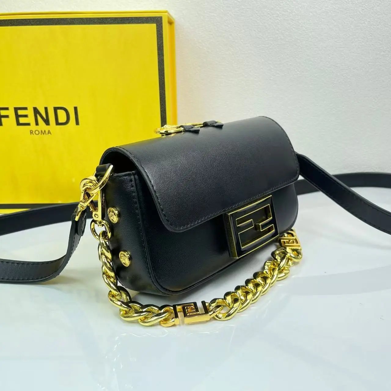 Fendi Baguette FF Logo Print Beige Gold Chain Shoulder Bag - 2