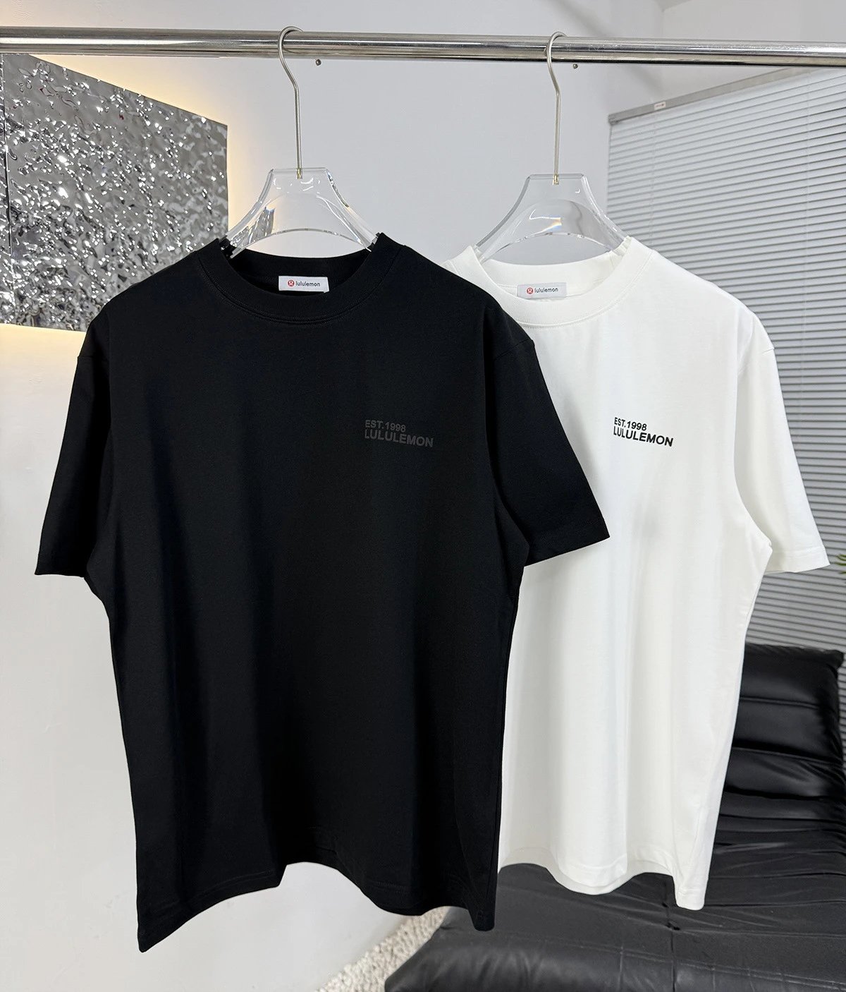 Lululemon EST.1998 Graphic T-Shirt Black - 16