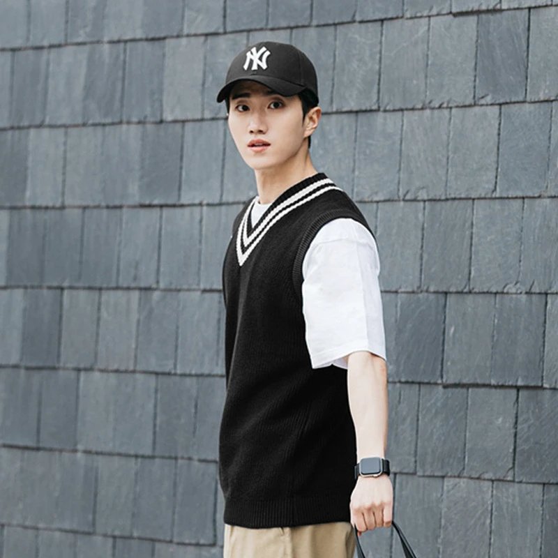 MLB New York Yankees Black Embroidered Baseball Cap - 39