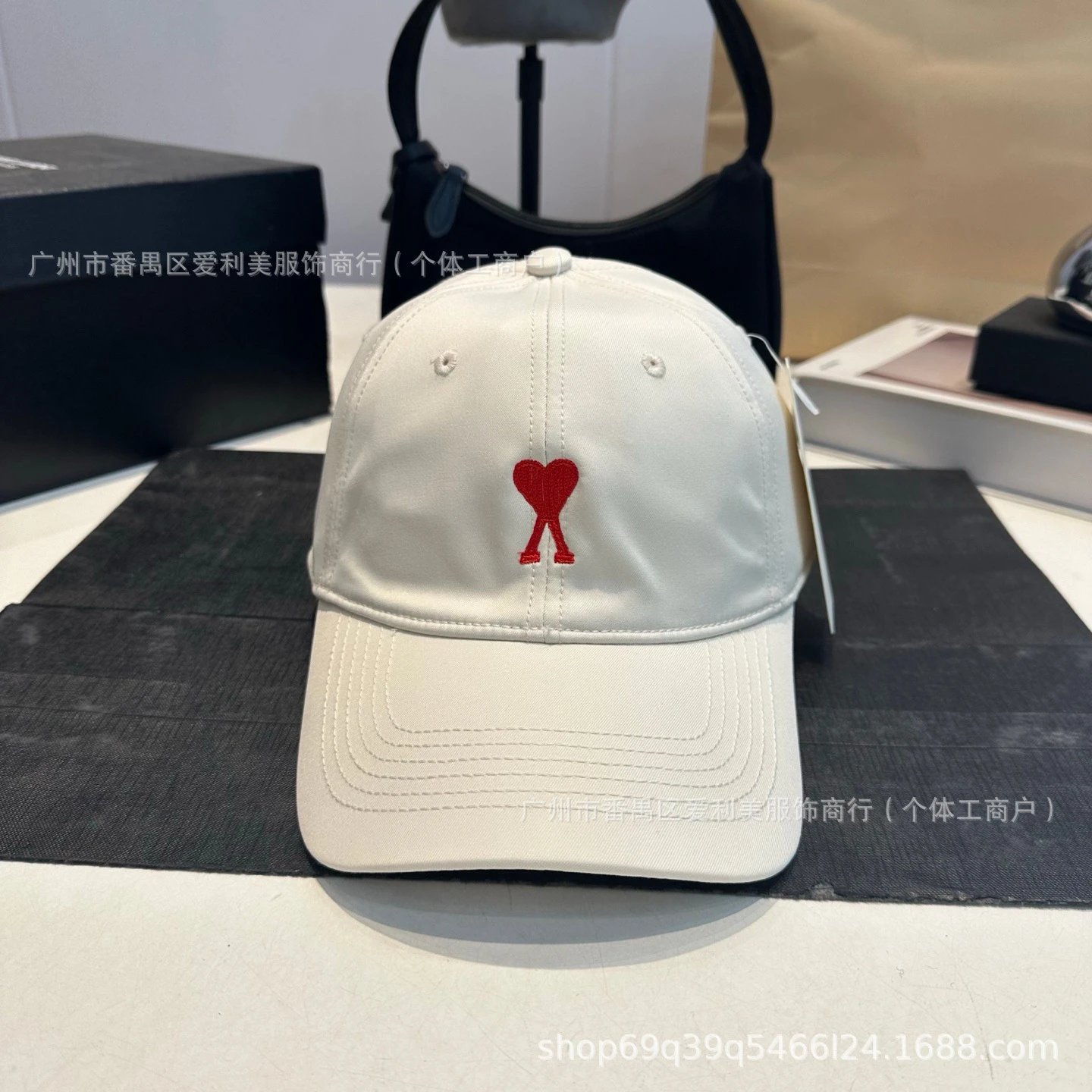 Comme des Garçons Play Heart Embroidered Black Baseball Cap - 5