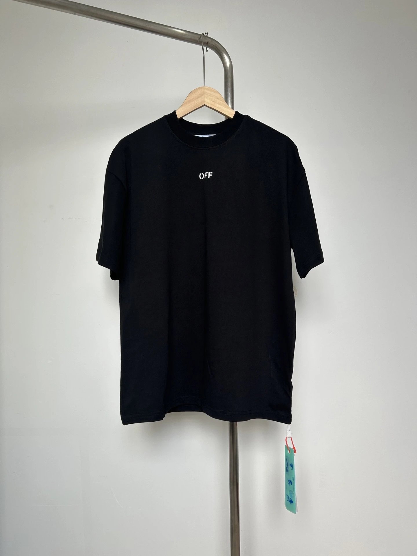 Off-White Arrow Print T-Shirt Black - 47