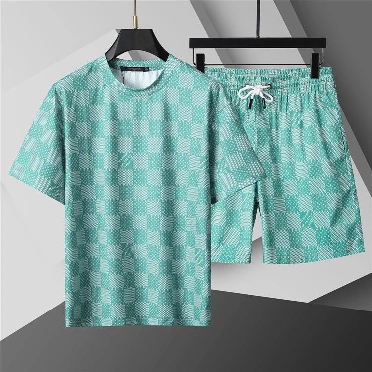 Louis Vuitton Matching Sets Short-Sleeve T-Shirt and Shorts Set — 91128 Light Green