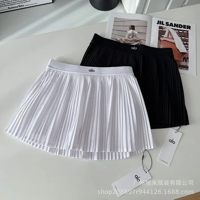 Alo Skirts Pleated Skirt product detail image 2