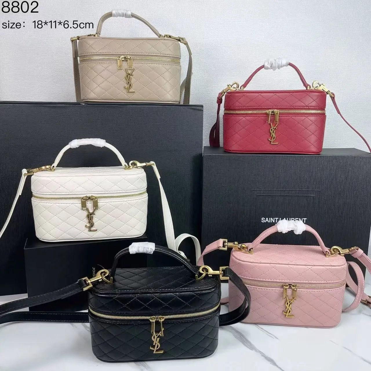 Saint Laurent 8802 B