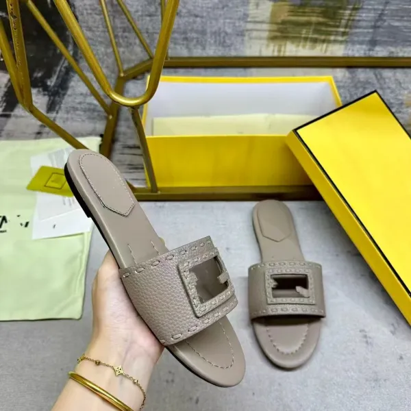 Fendi Roma Slide Beige Leather Slippers - 1