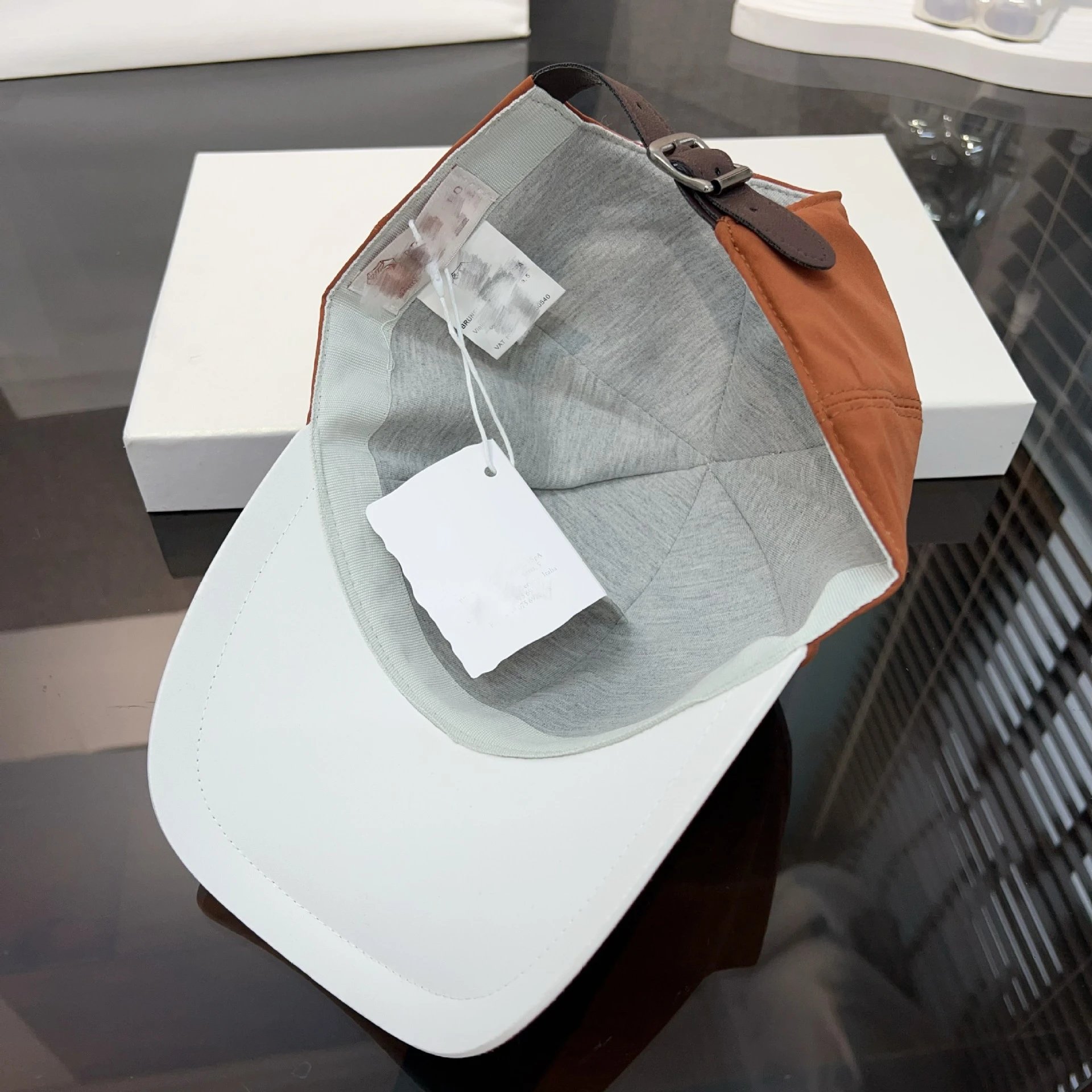 Design Minimalist Beige Baseball Cap - 12
