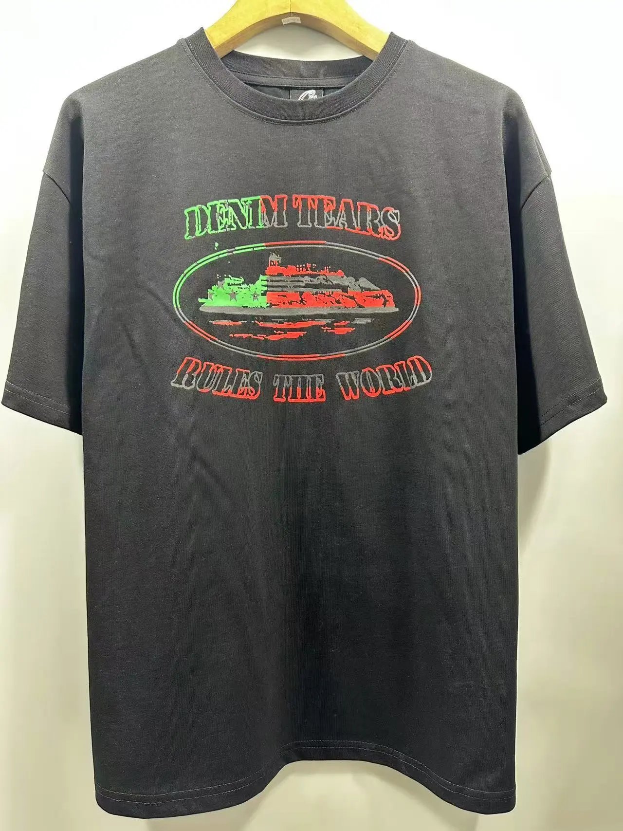 Design Vintage Ship Logo Olive T-Shirt - 11