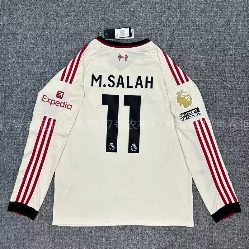 Adidas Real Madrid Cristiano Ronaldo #7 White Long Sleeve Jersey - 24