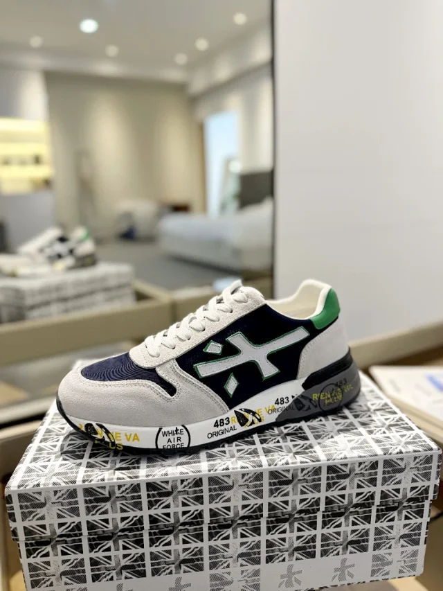 Premiata Sneakers Low-Top Lace-Up Logo with Graphic-Print Sole product detail image 2