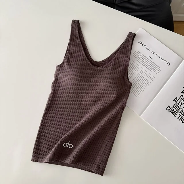 Alo Vests Ribbed Scoop-Neck Tank Top product detail image 5