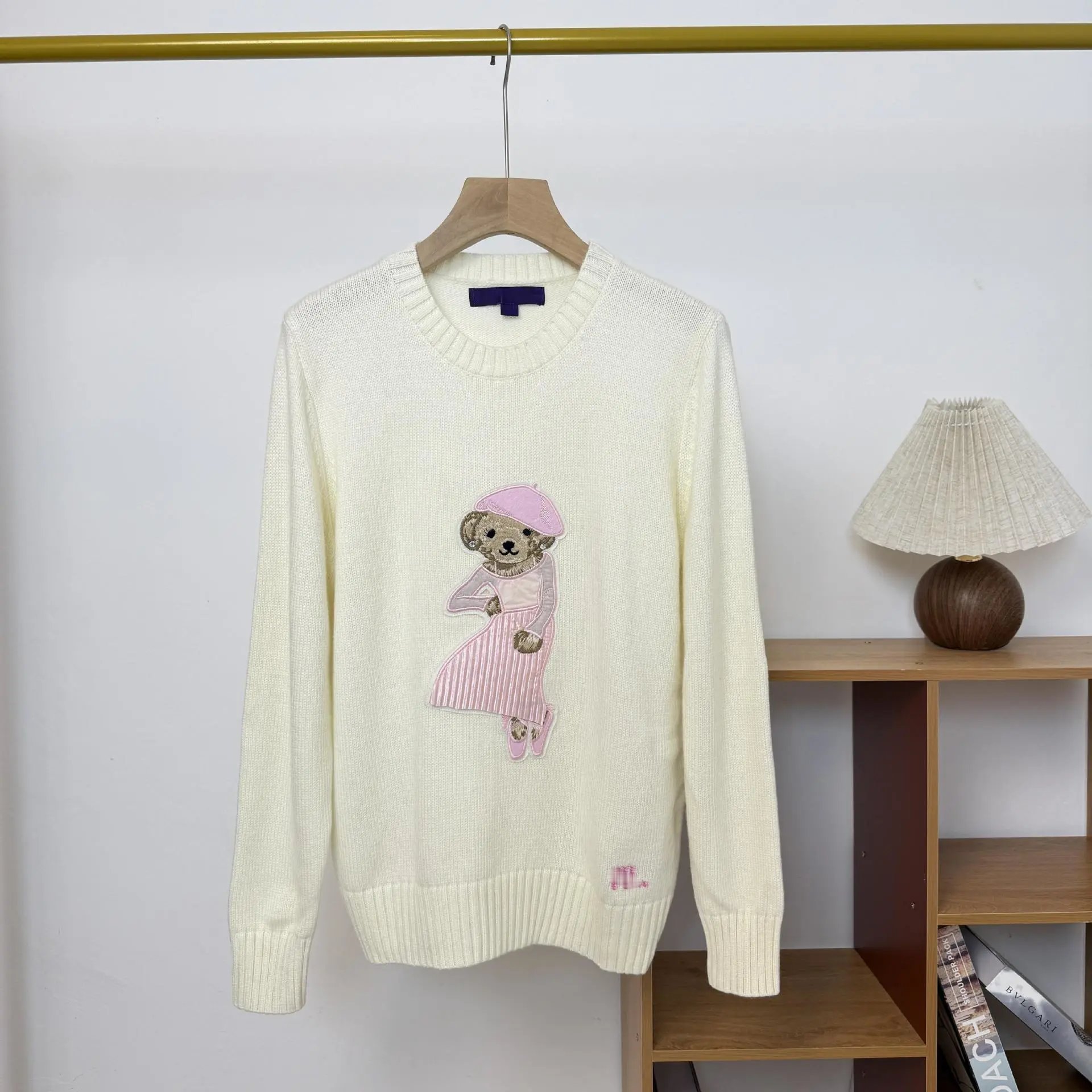 Polo Ralph Lauren Bear Appliqué Sweater Cream - 7