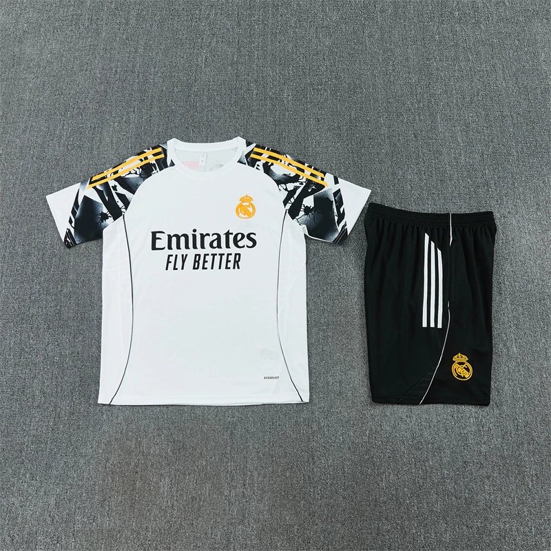 Real Madrid Training Kit Purple / Black Jersey and Shorts Sets - 4