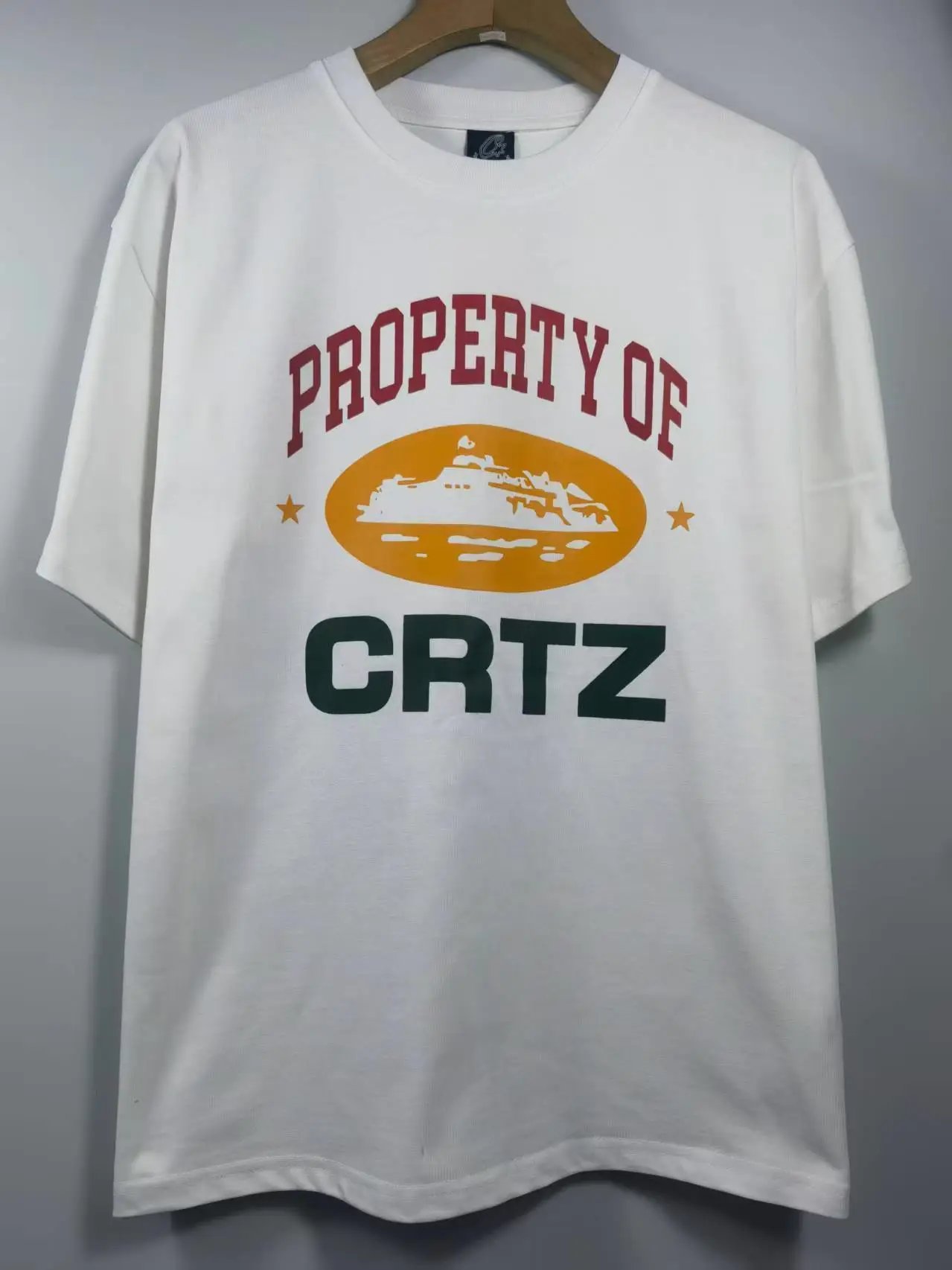 Design Vintage Ship Logo Olive T-Shirt - 30