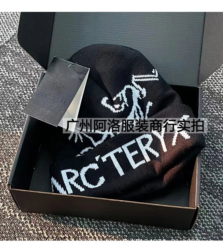 Arc'teryx Logo Beanie Black - 9