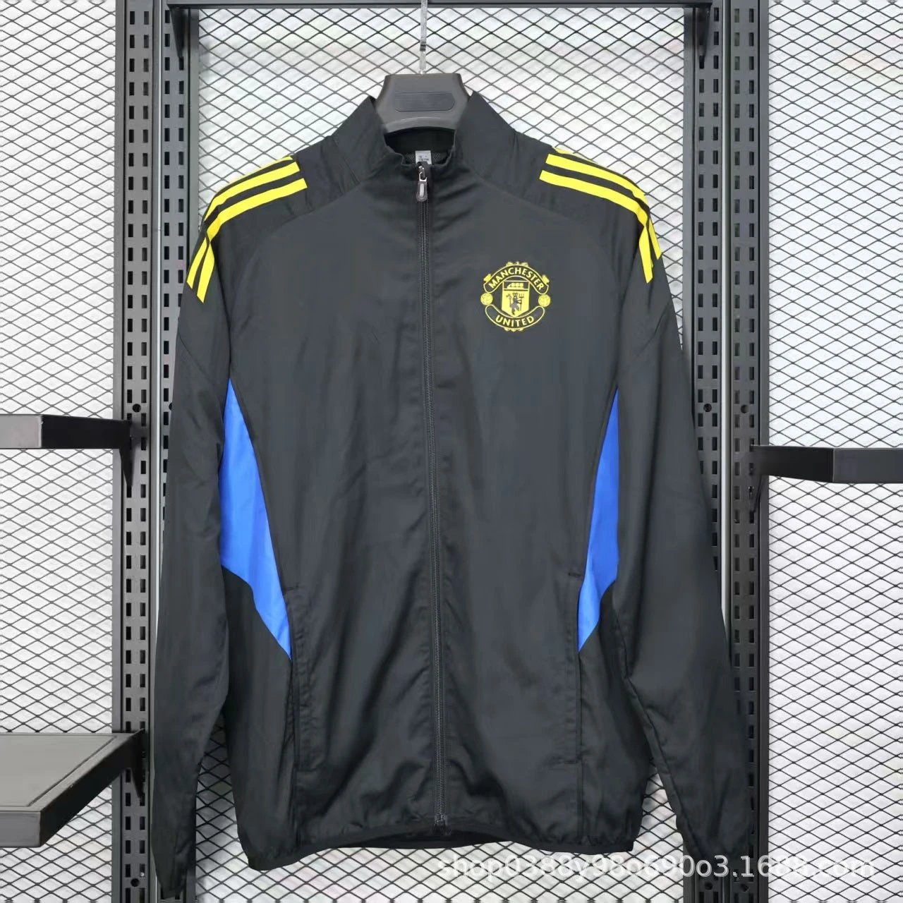 Adidas Manchester United White Away Shorts - 15