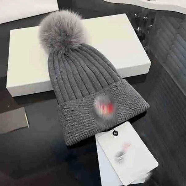 Design Two-Tone Ribbed Beanie with Fox Fur Pom-Pom Black / Gray Hat - 8