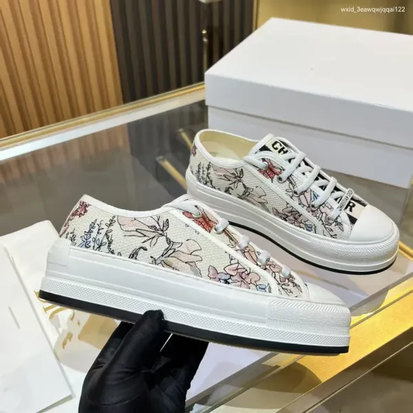 Dior B23 Floral Print White Platform Sneakers - 1