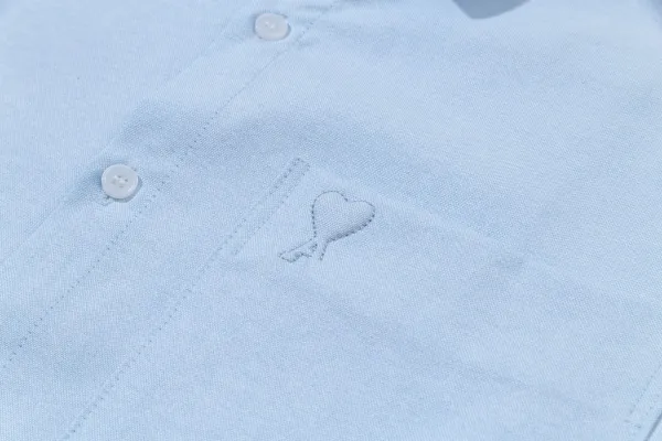 AMI Paris Heart Logo Oxford Shirt Light Blue - 44