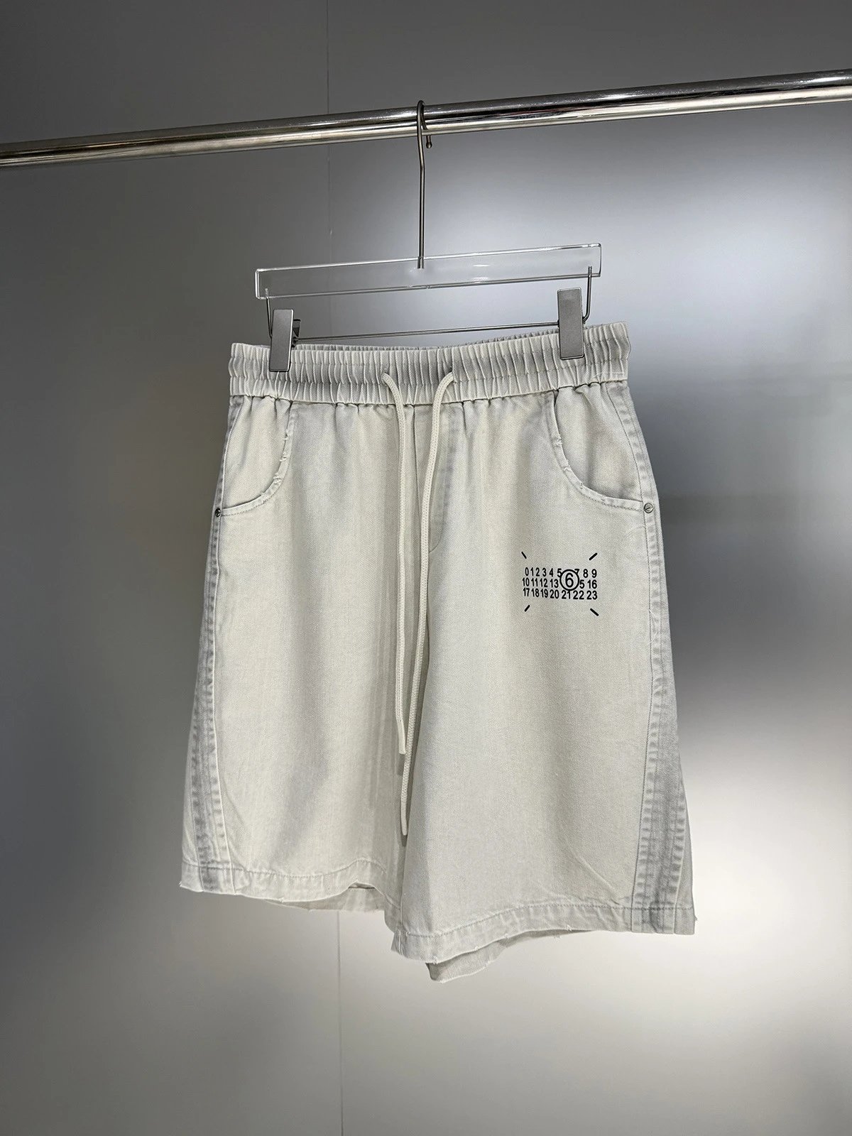 Maison Margiela Tabi Denim Shorts Gray - 11