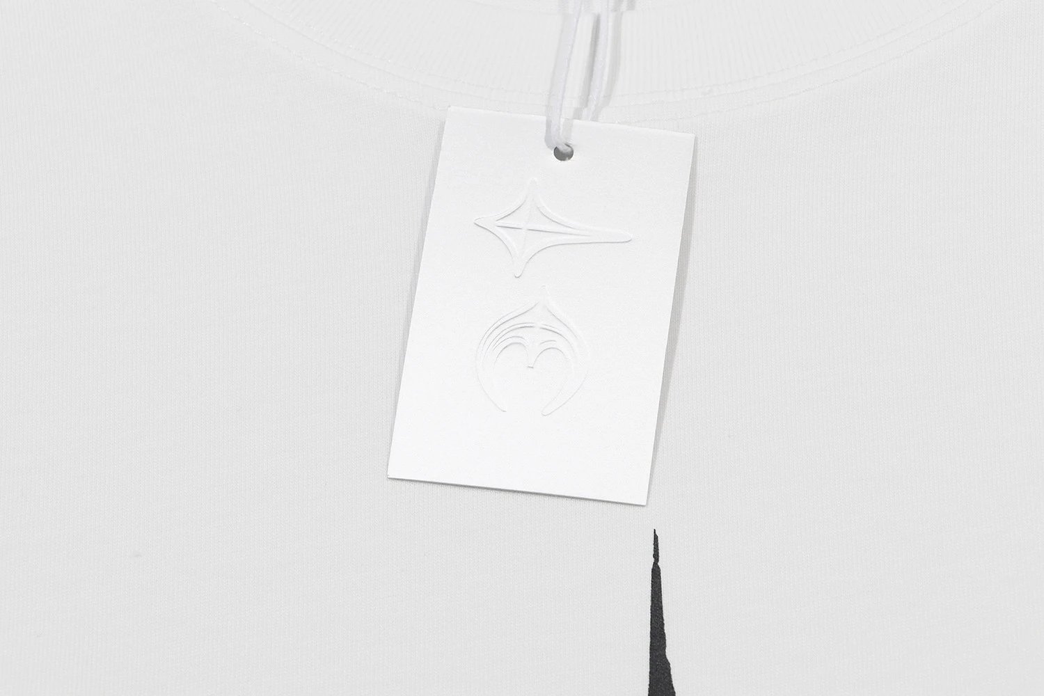 Design Deconstructed Seam T-Shirt White - 8