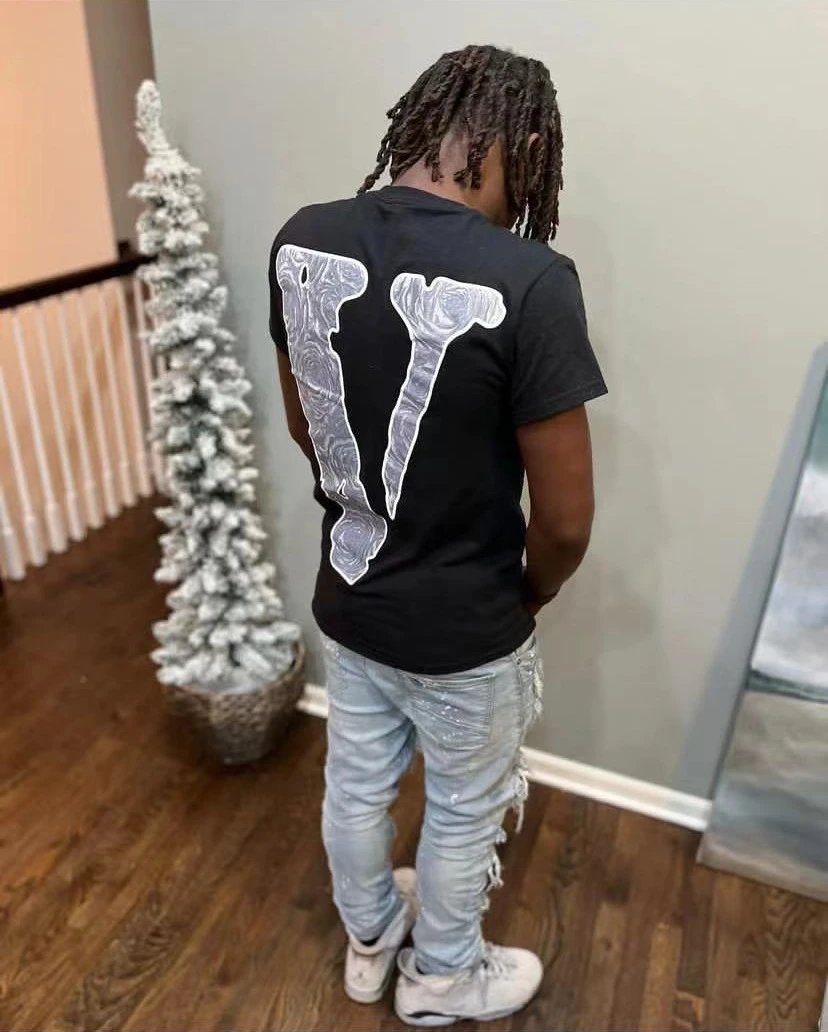 Off-White V Letter Graphic White T-Shirt - 4