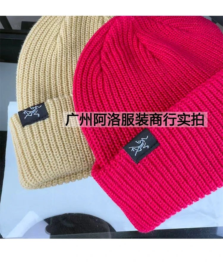 Arc'teryx Standard Beanie Gray Knit Hat - 12