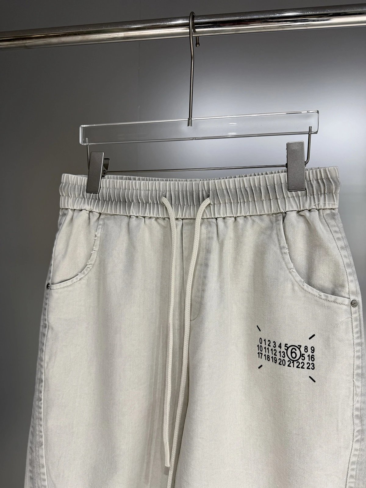 Maison Margiela Tabi Denim Shorts Gray - 14