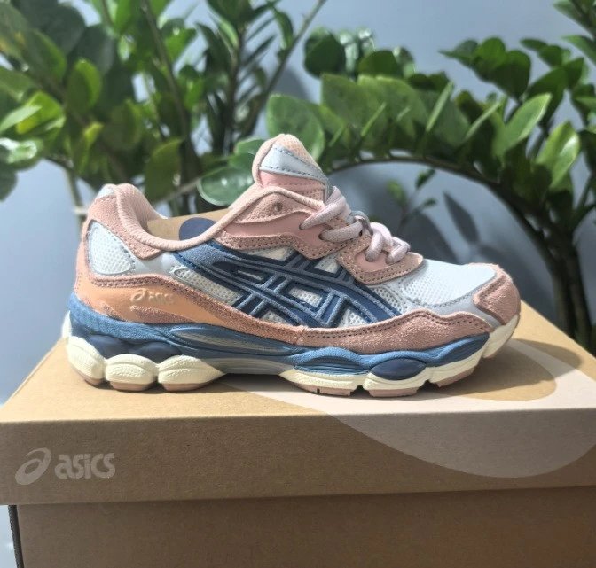 Asics Gel-Kayano 14 Gray Black White Running Shoes - 11