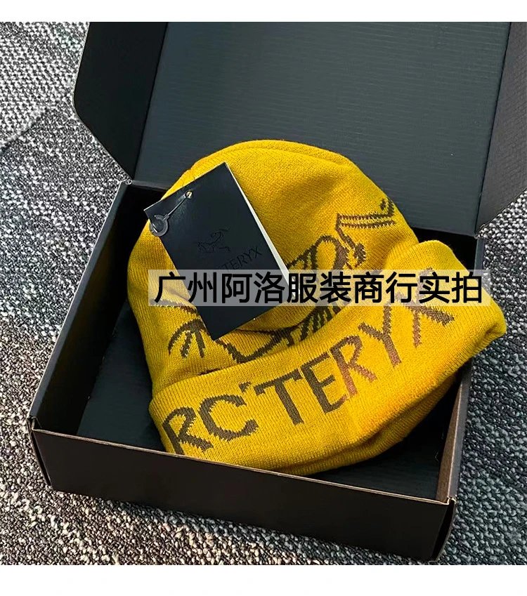 Arc'teryx Logo Beanie Black - 11