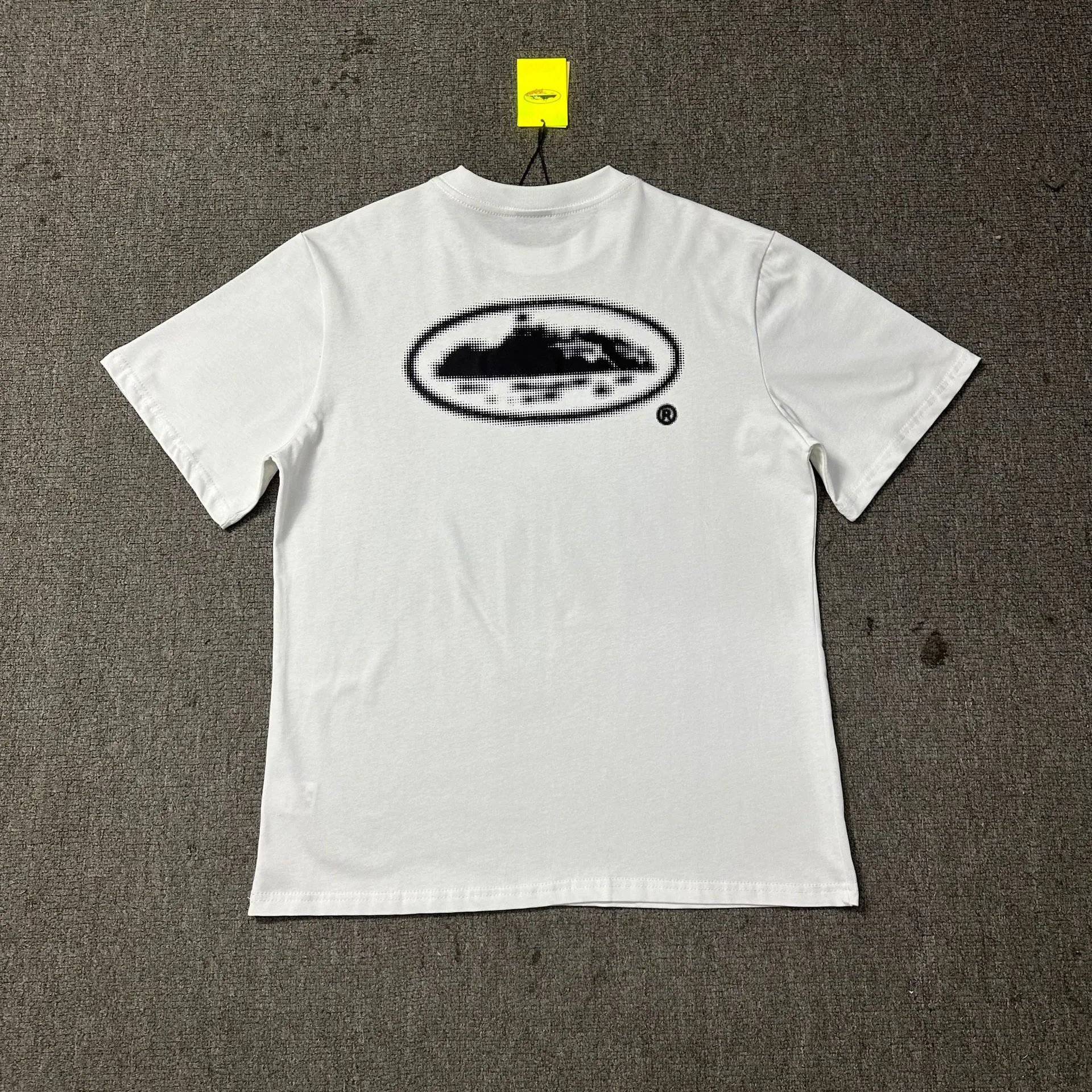 Design Atlas Statue White T-Shirt - 30