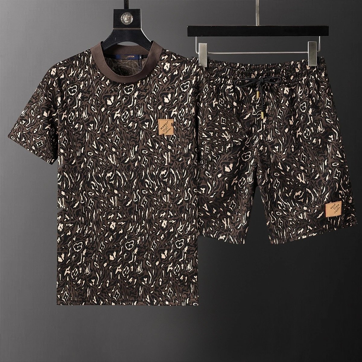 Louis Vuitton Matching Sets Short-Sleeve T-Shirt and Shorts Set image 2