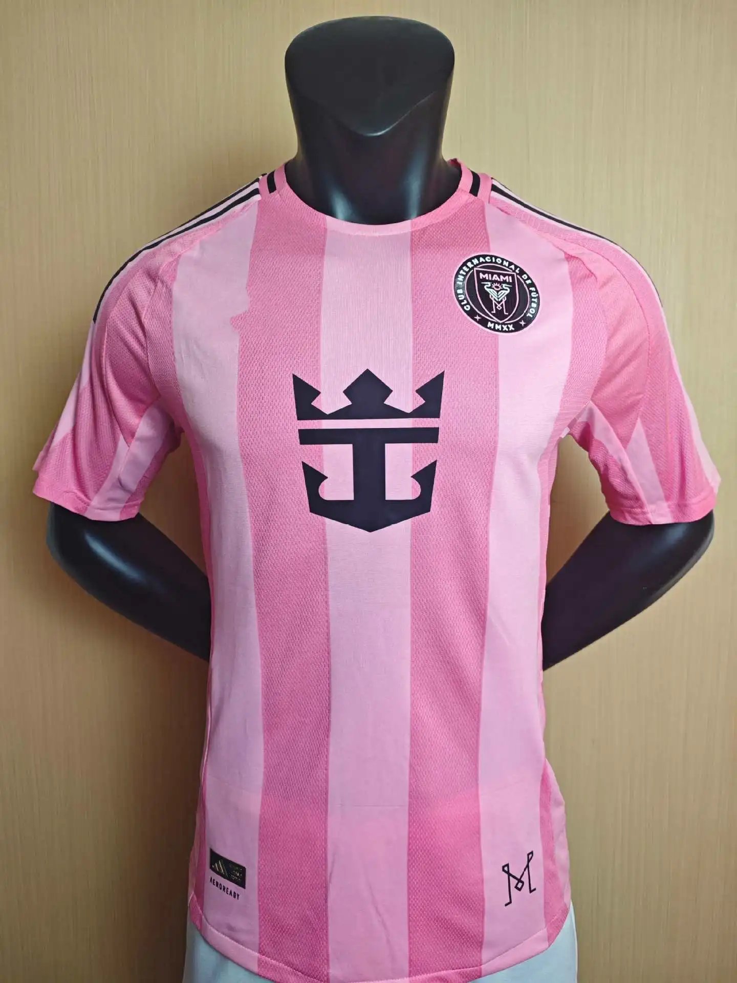 Inter Milan 2023-24 Home Jersey Blue and Black Striped Football Jersey - 15