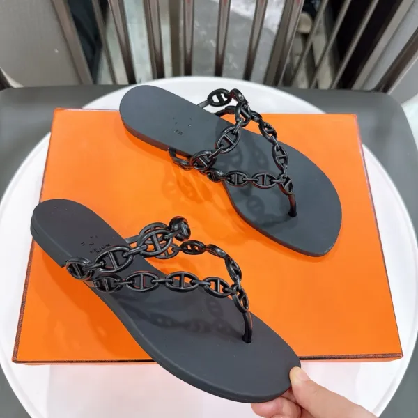Hermès Chaine d'Ancre Flip-Flops Black Sandals Slippers - 3