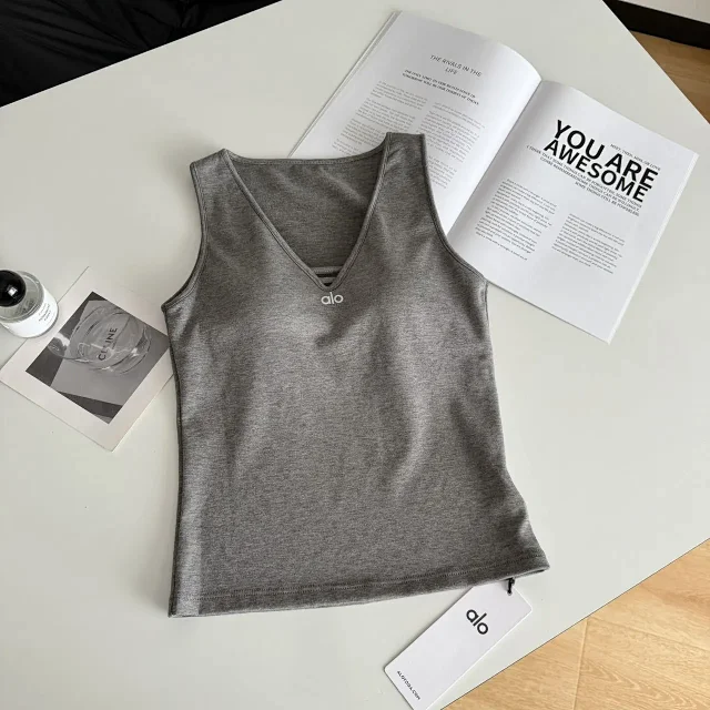 Alo Yoga Vests V-Neck Sleeveless Tank Top product detail image 3