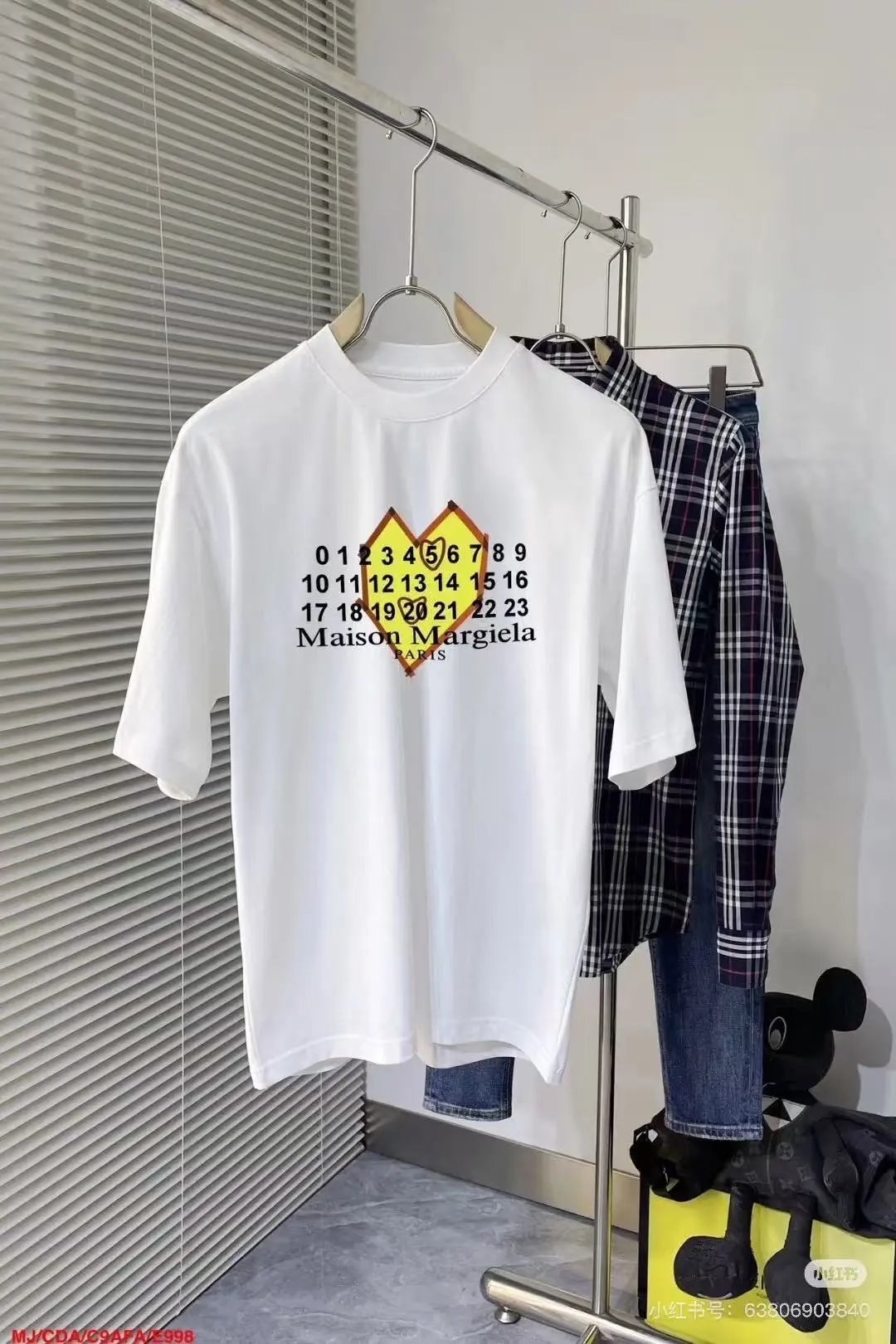 Maison Margiela Paint Splatter Graphic T-Shirt Black - 29
