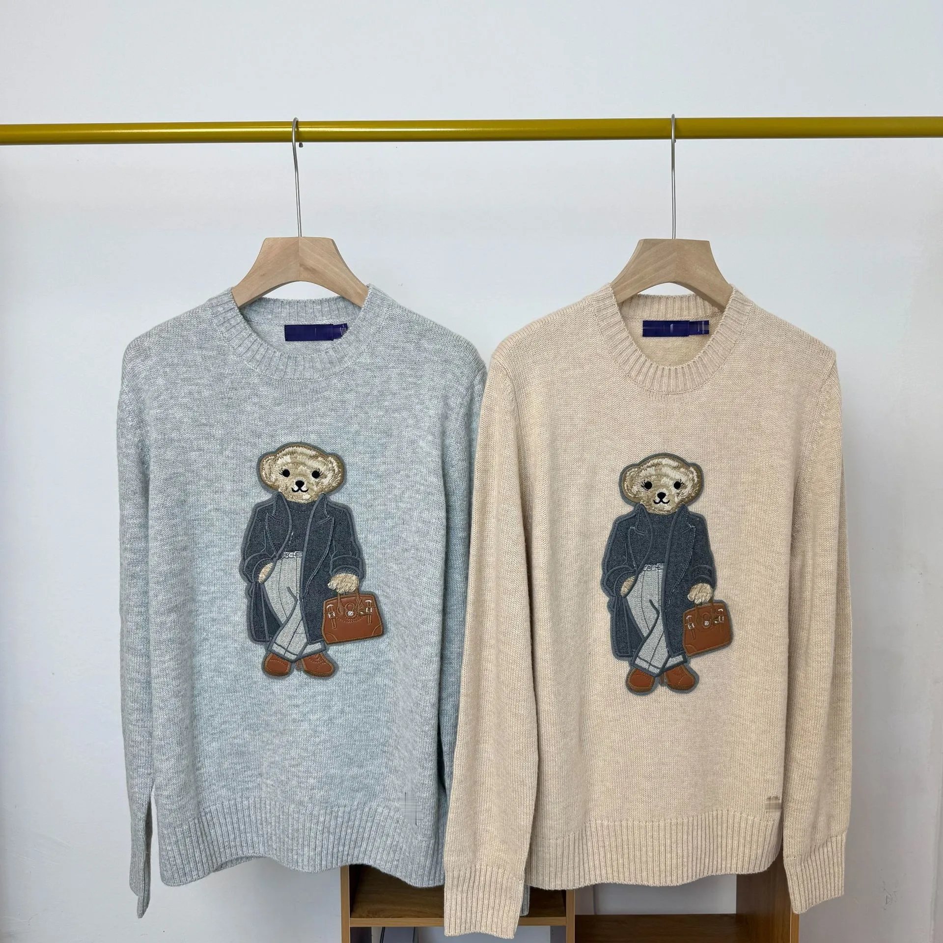 Polo Ralph Lauren Bear Embroidered Gray Sweater - 3