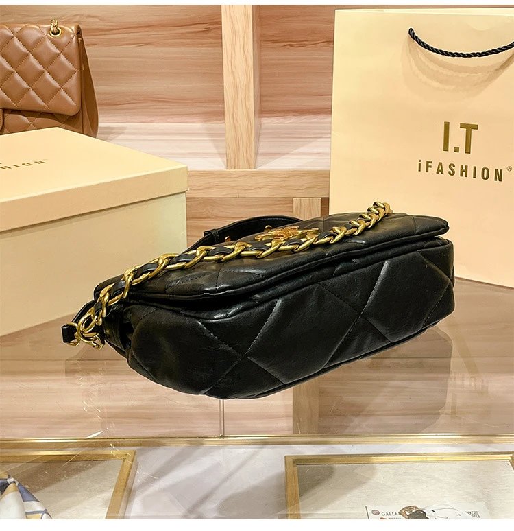Design iFashion Quilted Chain Strap Shoulder Bag Brown Shoulder Bags - 12